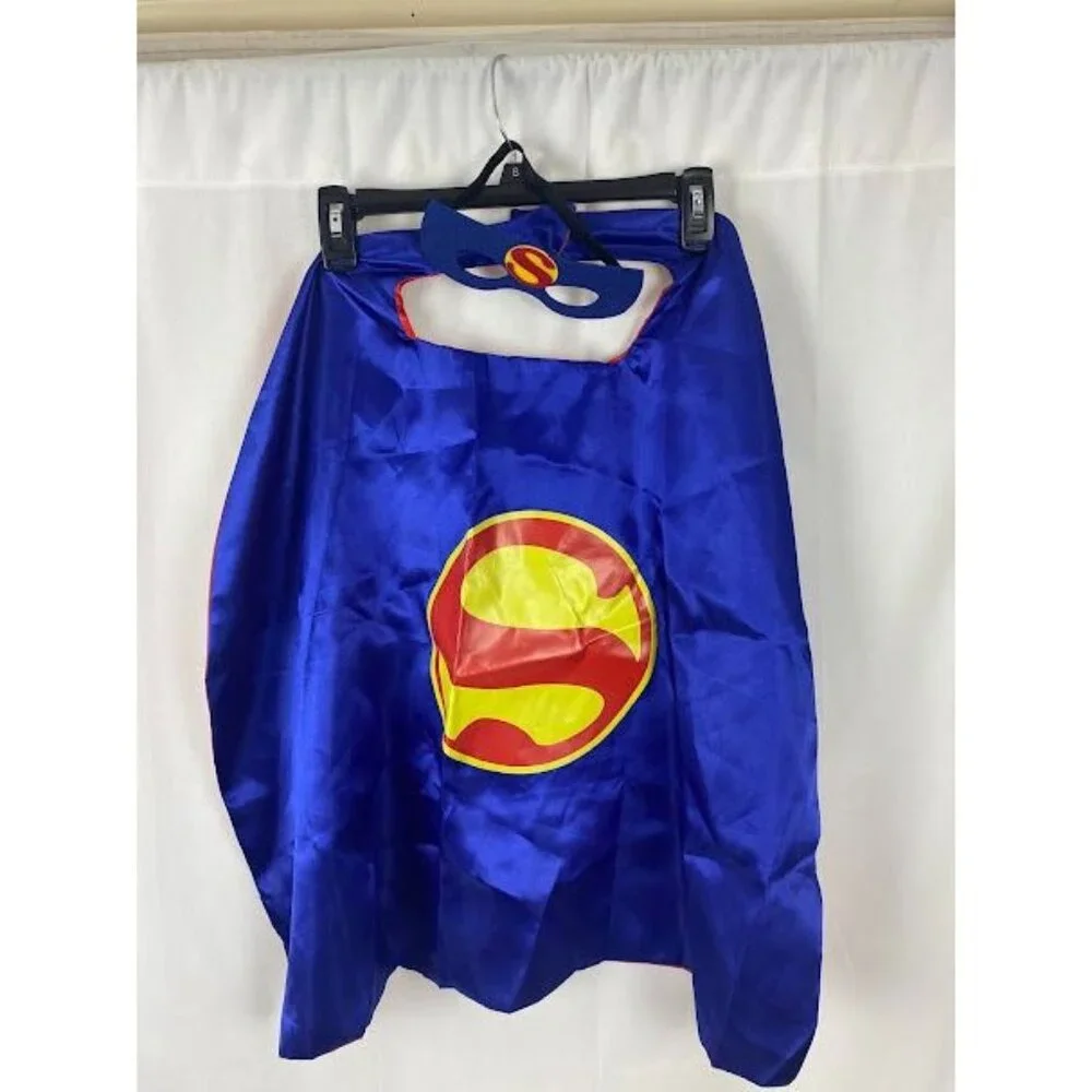 Super Hero Reversible Large Dog Halloween Cap & Mask.‎